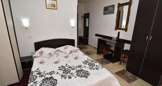 Отель Hotel Taco Бухарест-48